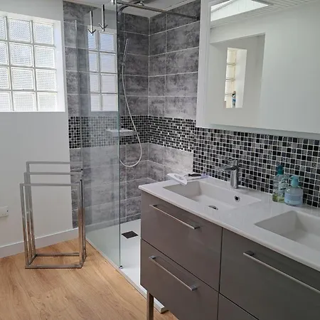 Maison De Charme Avec Grand Jardin, Terrasse Et Wifi, Proche Et Commerces - Fr-1-323-551 Hébergement de vacances Saint-Hilaire-de-Riez