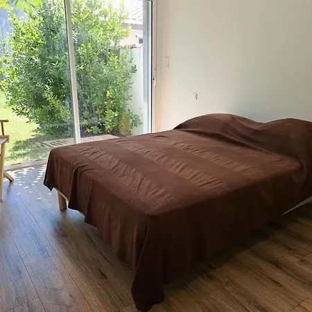 Hébergement de vacances Maison De Charme Avec Grand Jardin, Terrasse Et Wifi, Proche Et Commerces - Fr-1-323-551 Saint-Hilaire-de-Riez